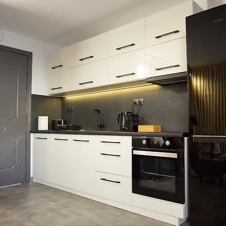 Kiriakos Apartment Kalamata Extérieur photo